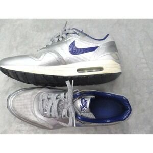 Nike Sneakers Mens 9.5 Silver Metallic Mesh Blue Swoosh Air Max 1 633087-004